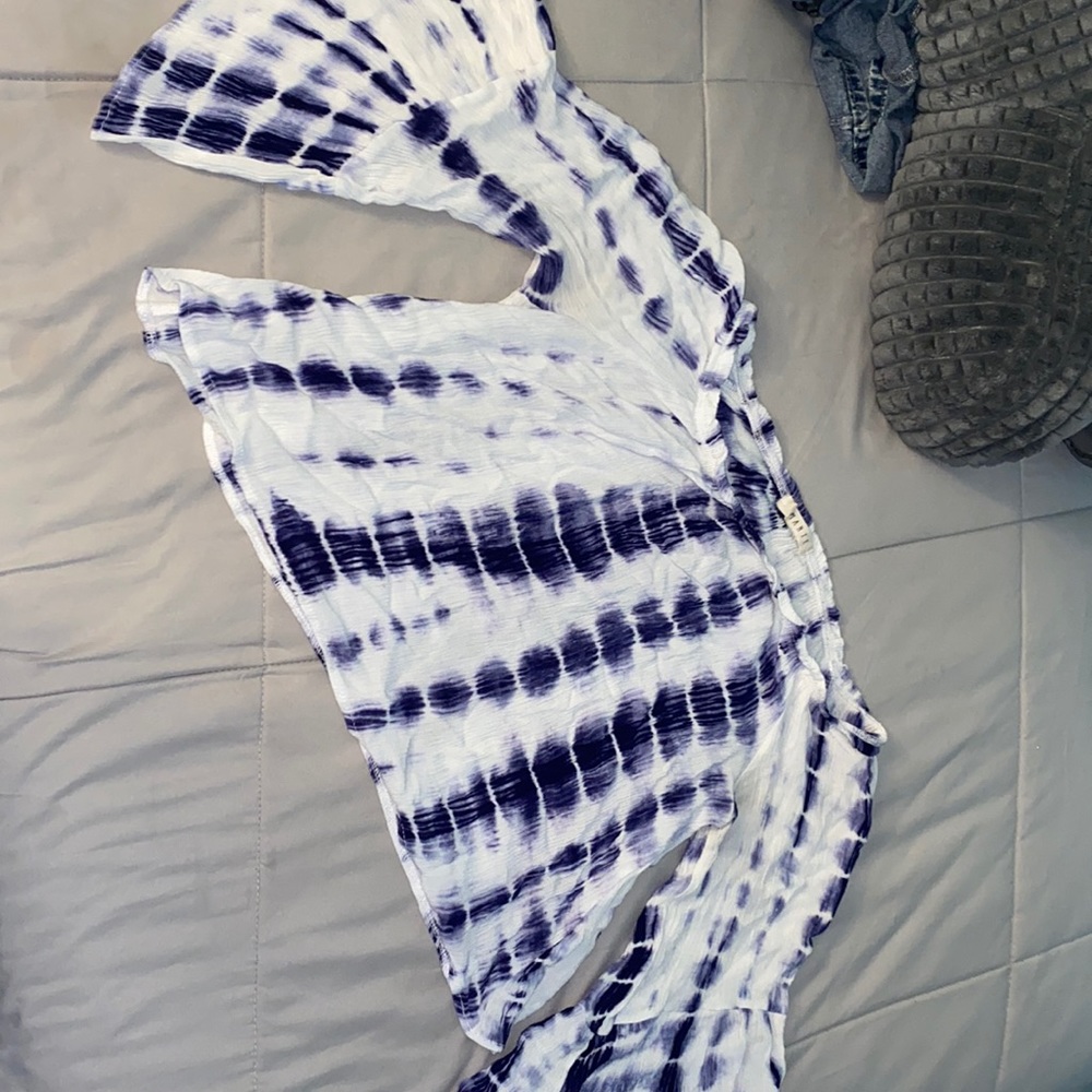 blue and white tie diy from: forever 21